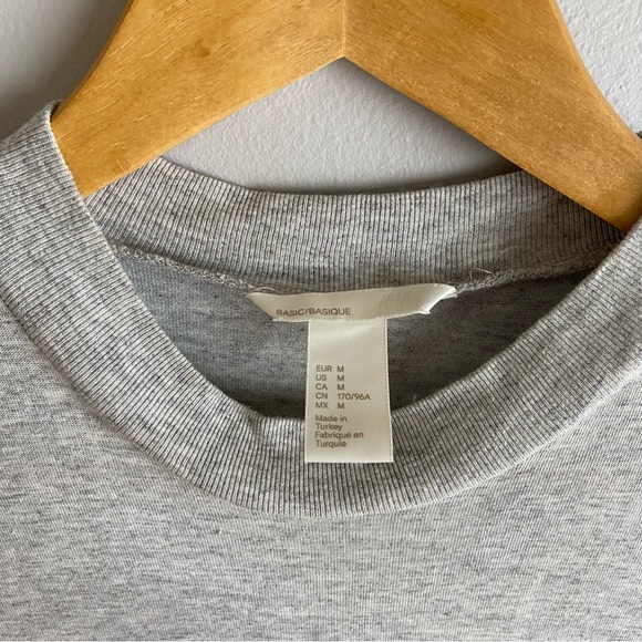 H&M / Basic T-Shirt Dress - Picture 4 of 6